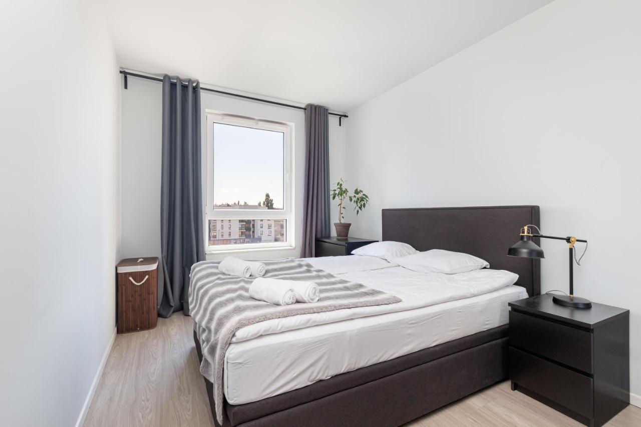 Owsiana 9 - Modern Designed Apartment With Balcony By Noclegi Renters Varšava Exteriér fotografie